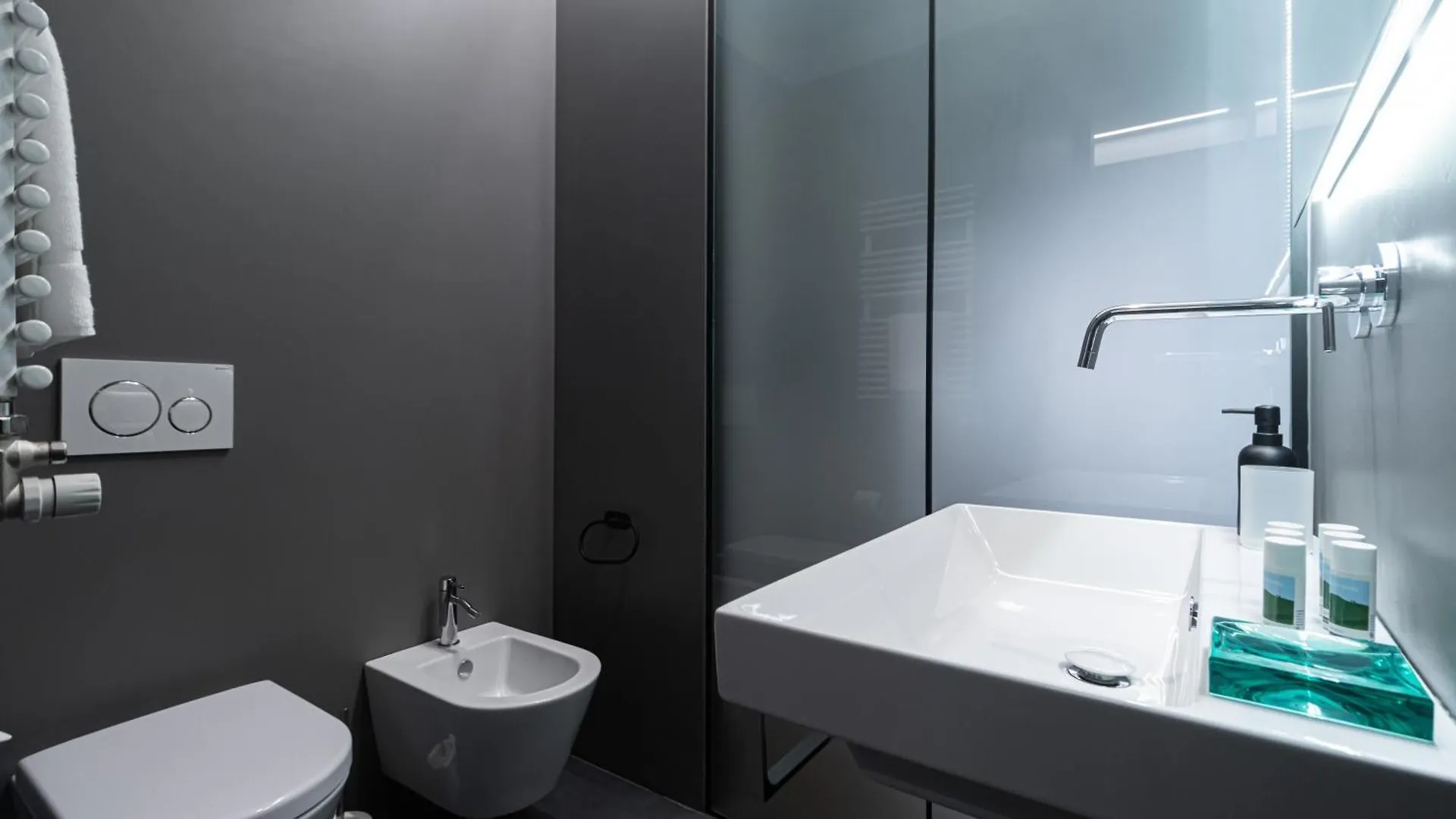 Italianway - Tadino 17 Apartment Milan